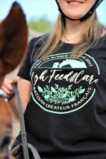 Charger l&#39;image dans la galerie, Tee-shirt « Czh&#39;Feed&amp;Care »
